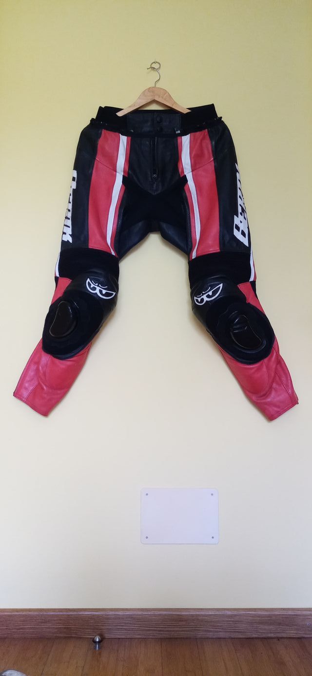 Mono moto piel BERIK