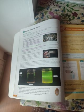 Física y Química. 3 Secundaria. Revuela. Comuni...