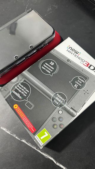Nintendo New 3DS XL IPS negra completa + Pokemon 