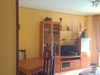 Alquiler piso San Andrés del Rabanedo Constitución