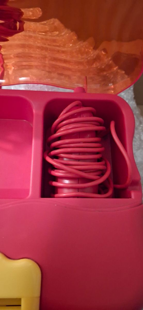 Vendo 2 mandos y gratis consola