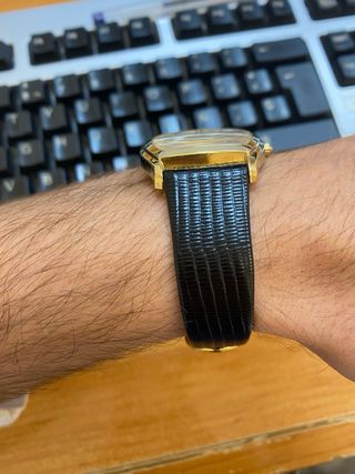 Reloj Seiko vintage cuadrado tank