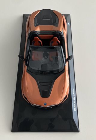 BMW i8 Roadster - Maqueta