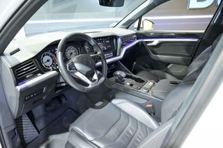 Volkswagen Touareg   Prem Eleg 3.0 V6 TDI 210kW Tip 4M