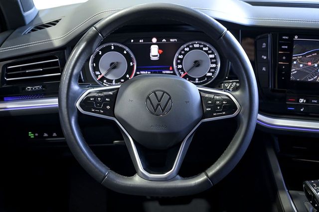 Volkswagen Touareg   Prem Eleg 3.0 V6 TDI 210kW Tip 4M 