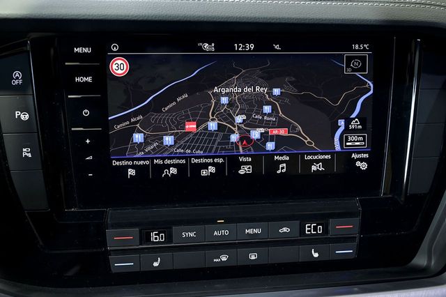 Volkswagen Touareg   Prem Eleg 3.0 V6 TDI 210kW Tip 4M 