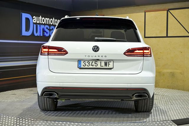 Volkswagen Touareg   Prem Eleg 3.0 V6 TDI 210kW Tip 4M 