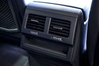 Volkswagen Touareg   Prem Eleg 3.0 V6 TDI 210kW Tip 4M