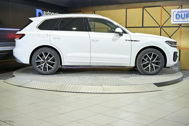Volkswagen Touareg   Prem Eleg 3.0 V6 TDI 210kW Tip 4M 