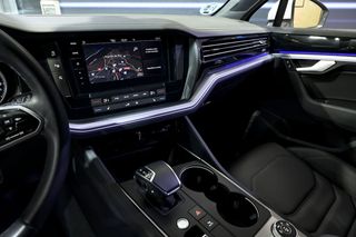 Volkswagen Touareg Prem Eleg 3.0 V6 TDI 210kW Tip 4M