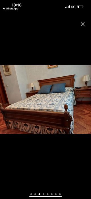 Dormitorio clásico madera - Cabecero y mesillas