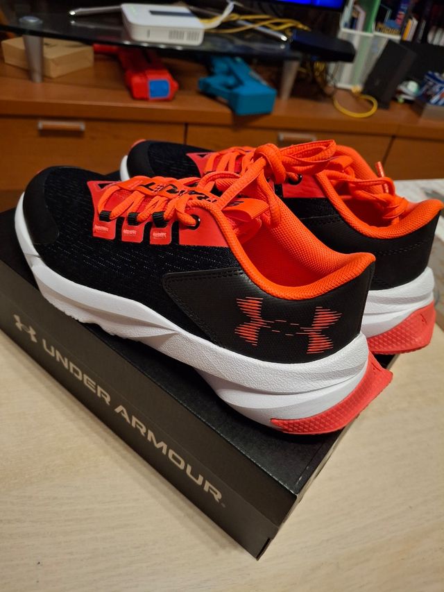 Zapatillas Under Armour niño 38