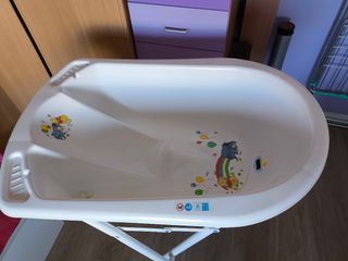 Bañera bebé Winnie Pooh c/patas