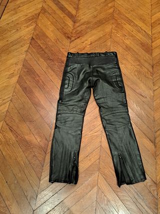 Traje de cuero moto vintaje, café racer