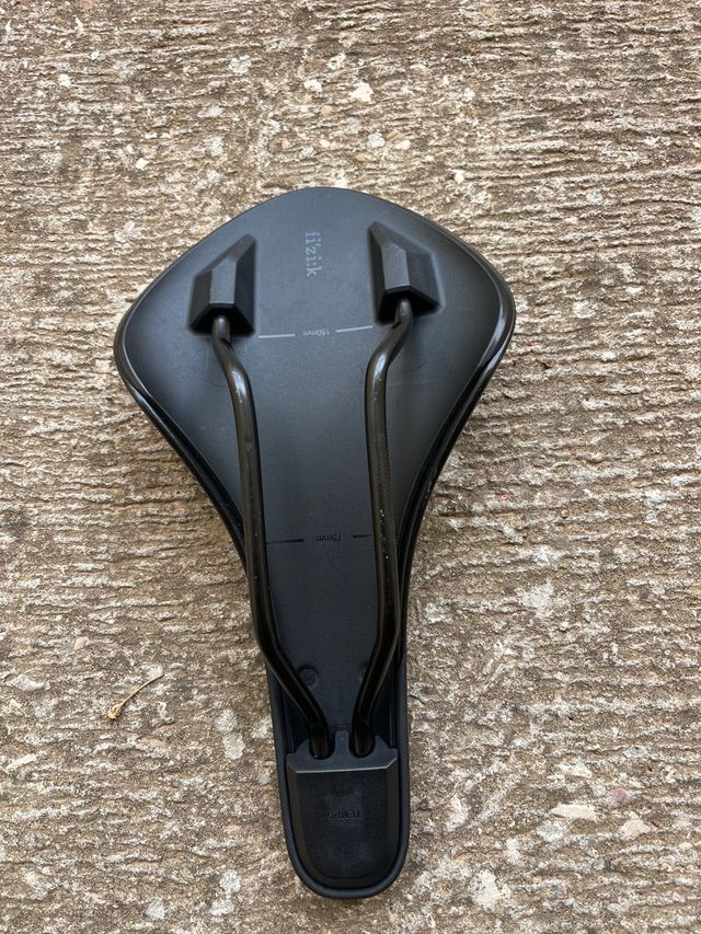 Sillín Fizik Aliante R1