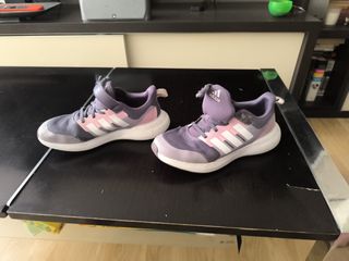 Zapatillas Adidas niña 36.5
