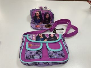 Bolso y gorra Disney Descendientes