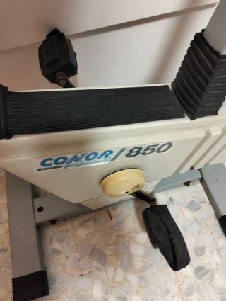 Bicicleta estática Conor 850