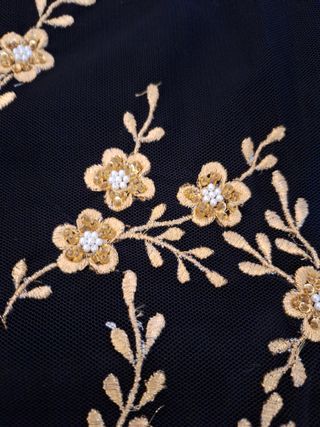 Delantal  y Mantilla Alicantina