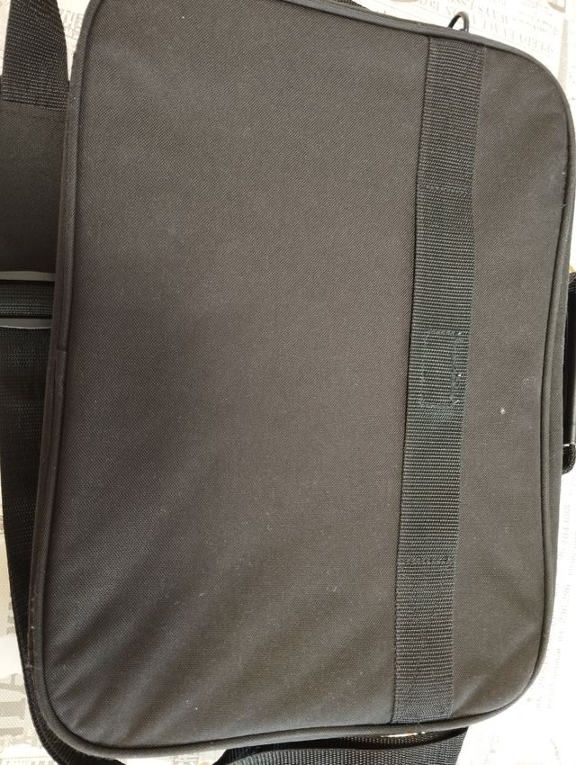 Bolso Targus 17" portátil