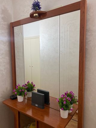 Mueble con espejo madera