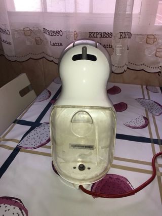 Cafetera Krups Dolce Gusto modelo k120