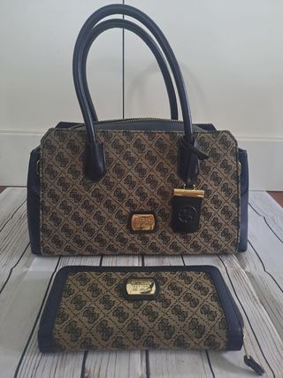 Bolso Guess bandolera beige y azul