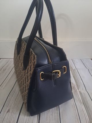Bolso Guess bandolera beige y azul