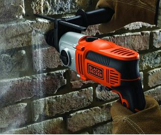 Taladro percutor BLACK+DECKER KR8542K
