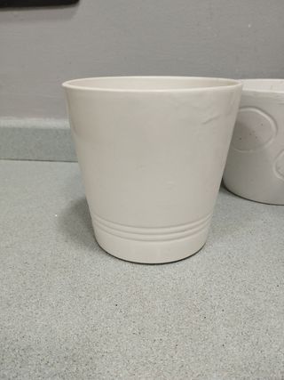 6 Maceteros: Cerámica, plástico, terracota