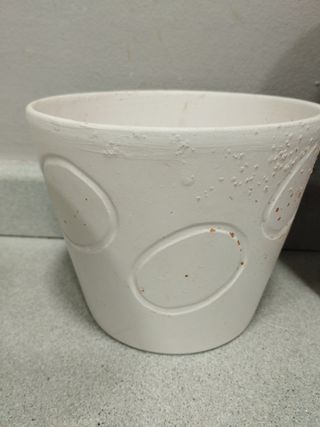 6 Maceteros: Cerámica, plástico, terracota