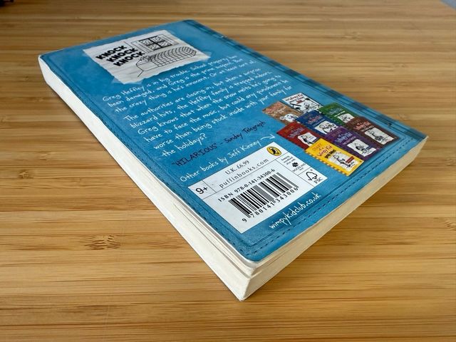 Cabin Fever (Diary of a Wimpy Kid book 6)