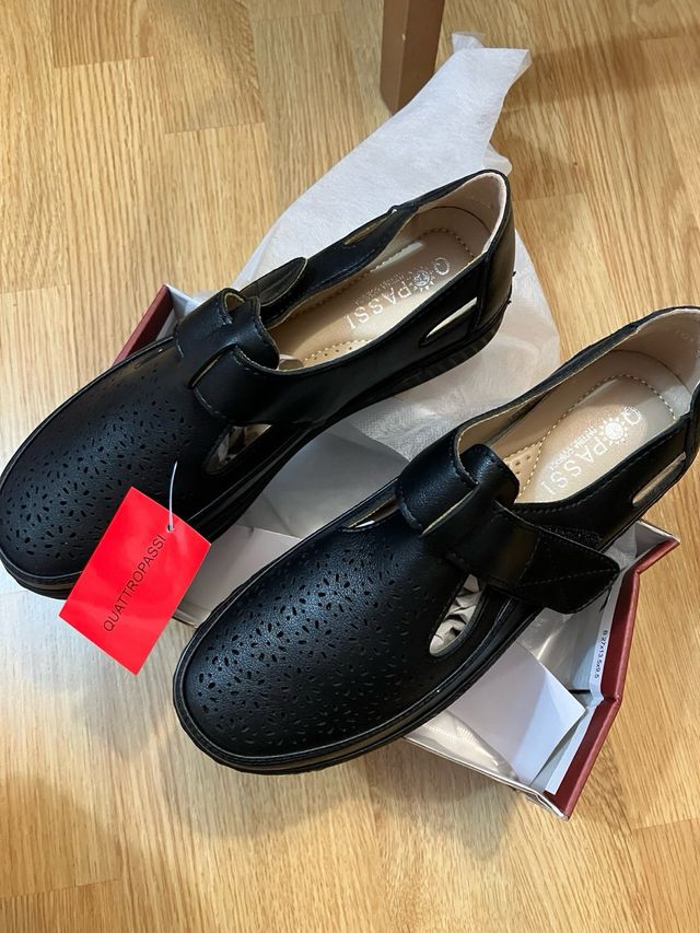 Zapatos Quattropassi negros