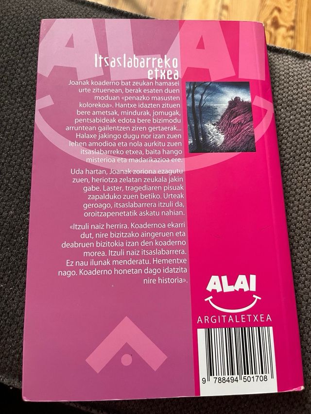 Libro de lectura escolar “Itsaslabarreko etxea”