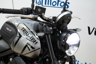 TRIUMPH TRIDENT 660 2022