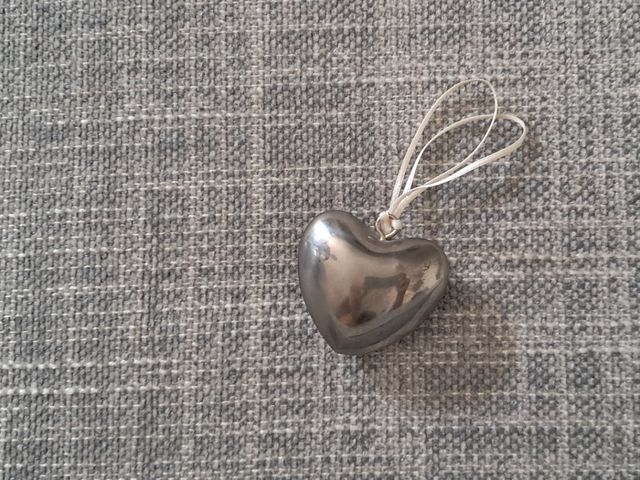 Ciondolo cuore metallo