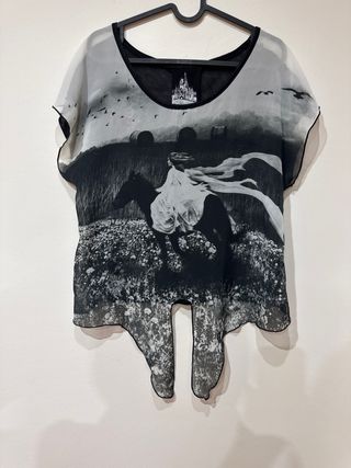 Blusa gasa negra y blanca