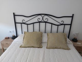 Cabeceira de Cama em Metal - Preto