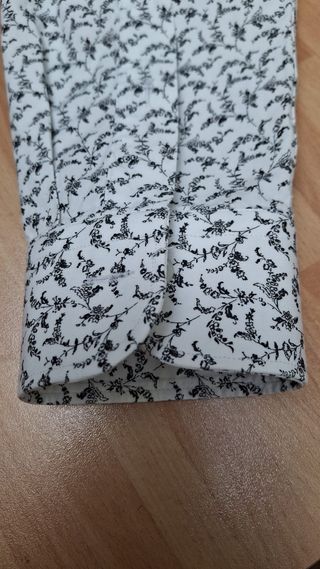 Camicia Zara bianca fiorini neri