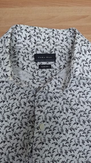 Camicia Zara bianca fiorini neri