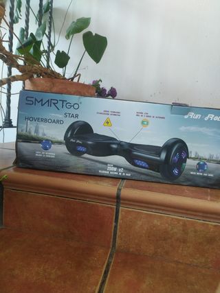 Hoverboard SmartGo HoverStar prácticamente nuevo