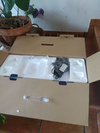 Hoverboard SmartGo HoverStar prácticamente nuevo