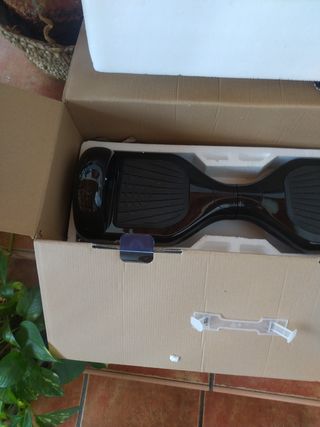 Hoverboard SmartGo HoverStar prácticamente nuevo