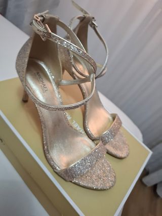 Sandalias Michael Kors doradas