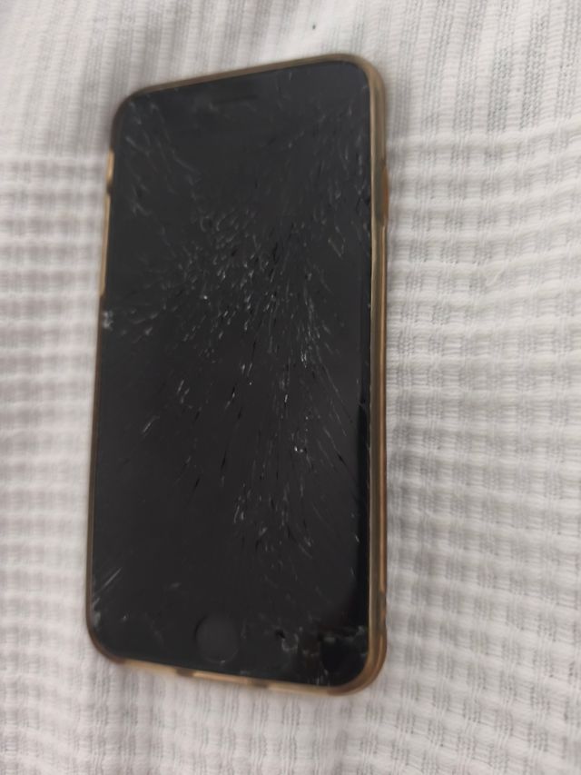 iPhone 7 Negro - Pantalla rota