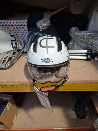 Casco moto MET