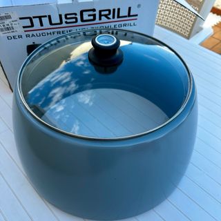 LotusGrill XL - Barbacoa portátil morada