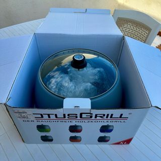 LotusGrill XL - Barbacoa portátil morada