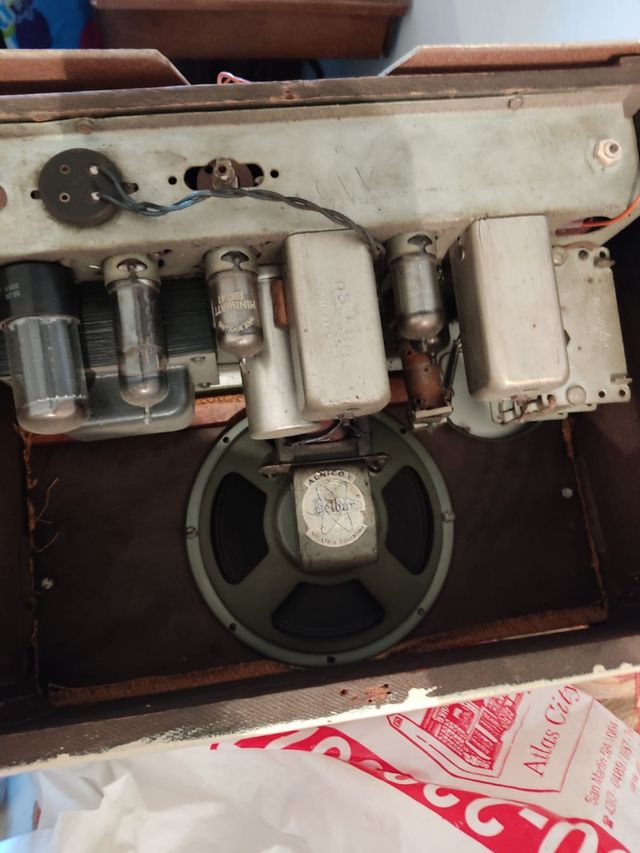 Radio antigua WE-DU Argentina