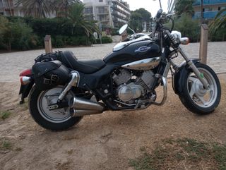 Kymco Venox 250cc - Moto